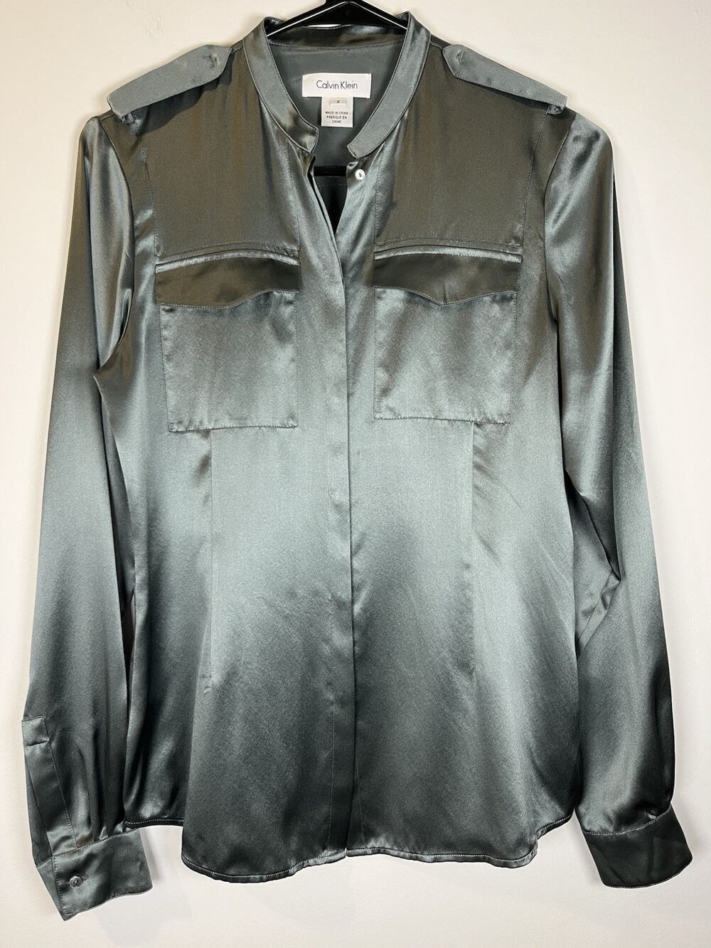 Calvin Klein Womens 100% Silk Sage Green Button Up Blouse Shirt Sz S Careerwear